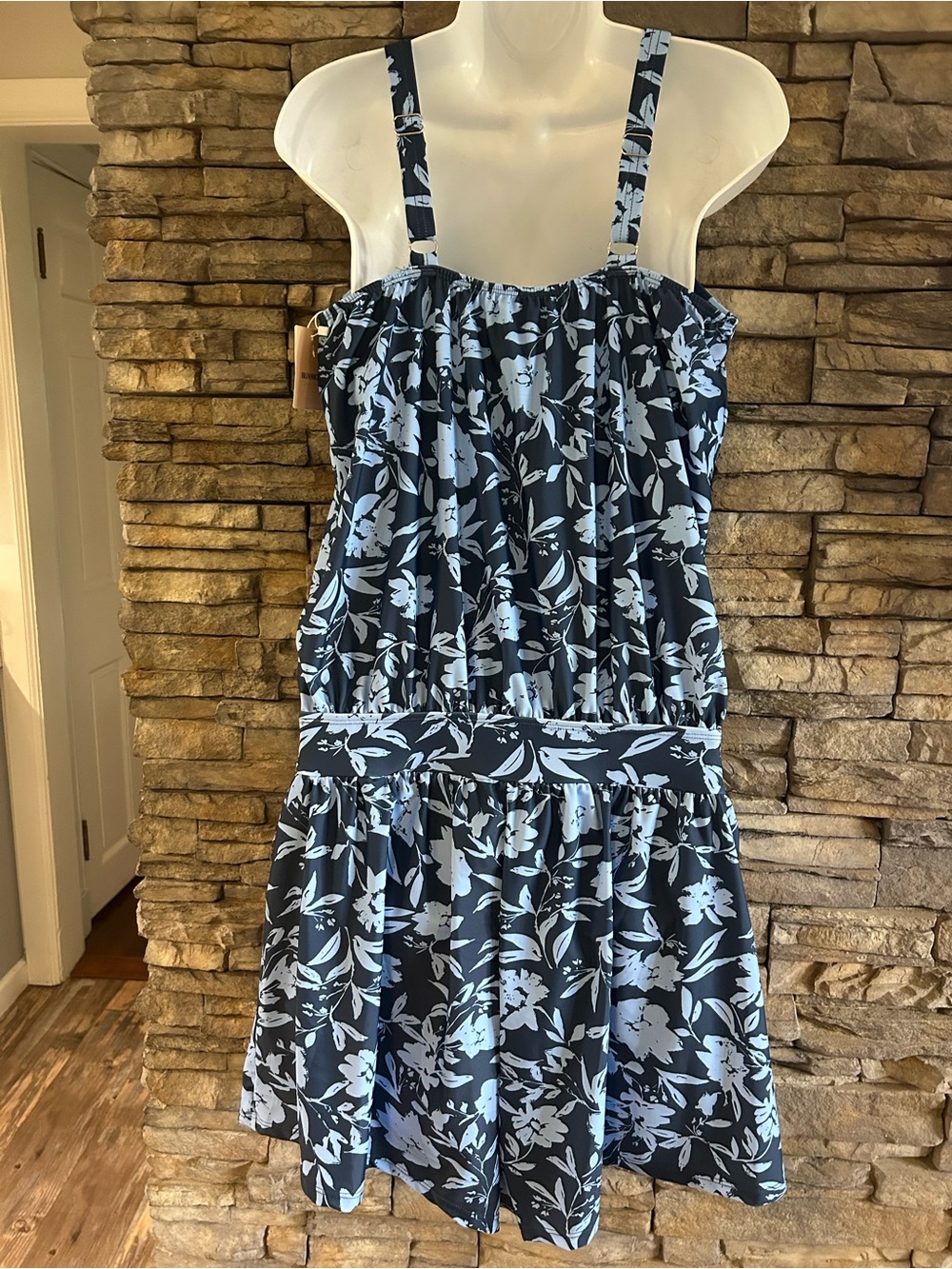 BloomChic Tropical Floral One Piece Swimsuit  Romper NWT Size 12 - Picture 3 of 8